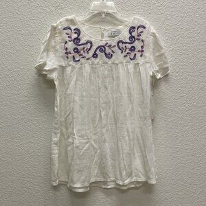 Crown & Ivy Girls Medium Blouse Top Shirt Pink Embroidered White Floral Gauze